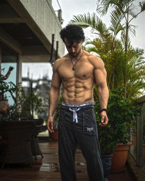 tiger shroff flaunts washboard abs in shirtless photos see his droolworthy pics news18