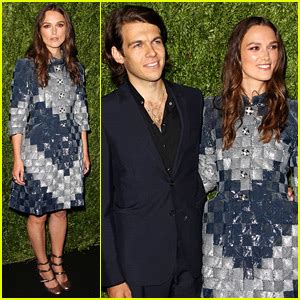 Keira Knightley Husband James Righton Are Color Coordinated For Chanel Event New York