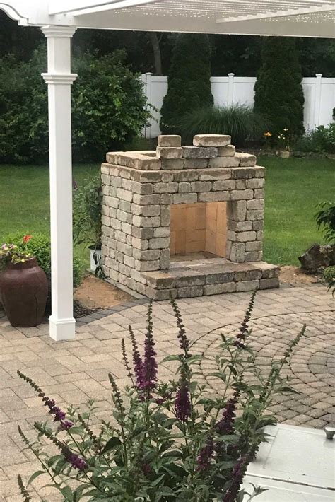 Diy Small Outdoor Brick Fireplace How To Make An Outdoor Brick