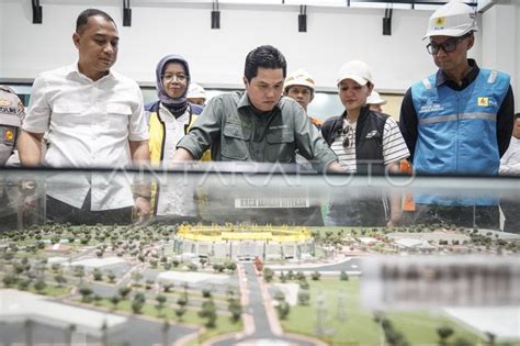 KETUM PSSI TINJAU STADION GELORA BUNG TOMO ANTARA Foto