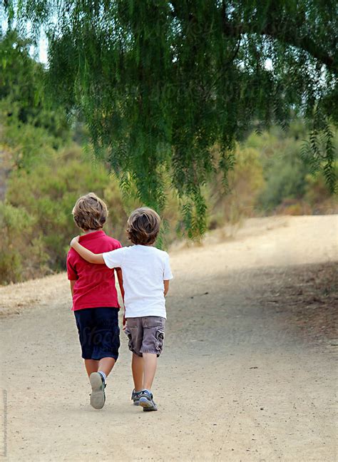 Babes Walking Trail Best Friends By Stocksy Contributor Monica Murphy Stocksy