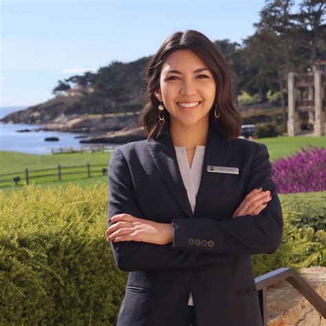 Kiana Krentz Assistant Banquet Manager Pebble Beach Resorts Linkedin