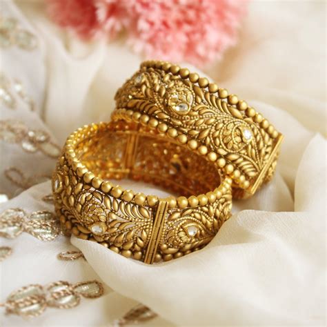 Embedded Bridal Gold Jewellery Designs Bangles Jewelry Designs Gold