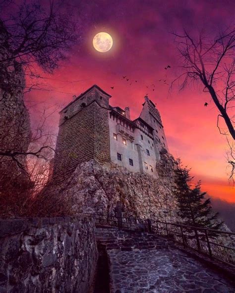 Monasterio Draculas Castle Romania Dracula Castle Romania Travel