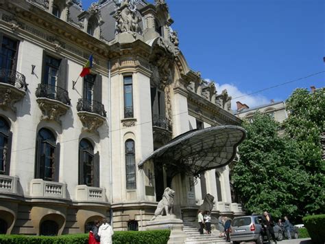 Are you planning to visit george enescu national museum (cantacuzino palace) in bucharest? George Enescu Museum | Sightseeing | Bucharest