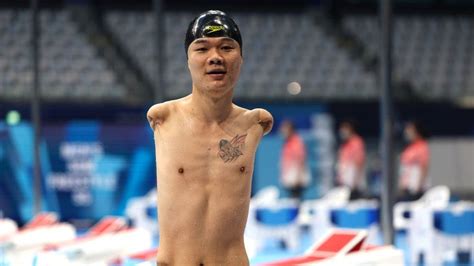 Tokyo 2020 China S Armless Swimmer Zheng Tao Dominates With Four Golds