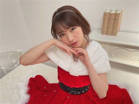 Ishida Ayumi Picture Board Hello Online