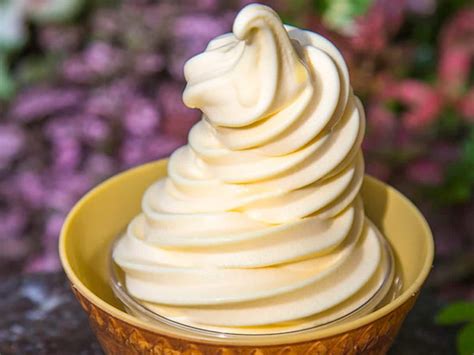 Heres The Official Recipe For Disneys Iconic Dole Whip Soft Serve
