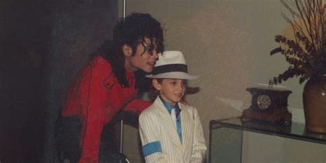 Movie Review Leaving Neverland The Critical Movie Critics