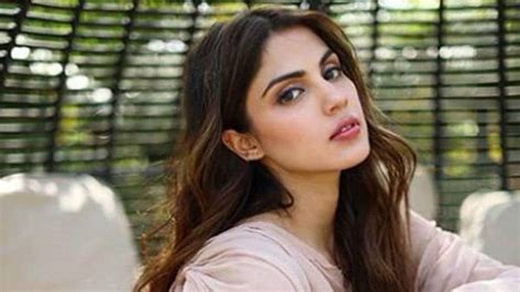 ‘rhea Chakraborty Has Never Consumed Drugs Actors Lawyer Responds As Ed Shares ‘drugs Linked