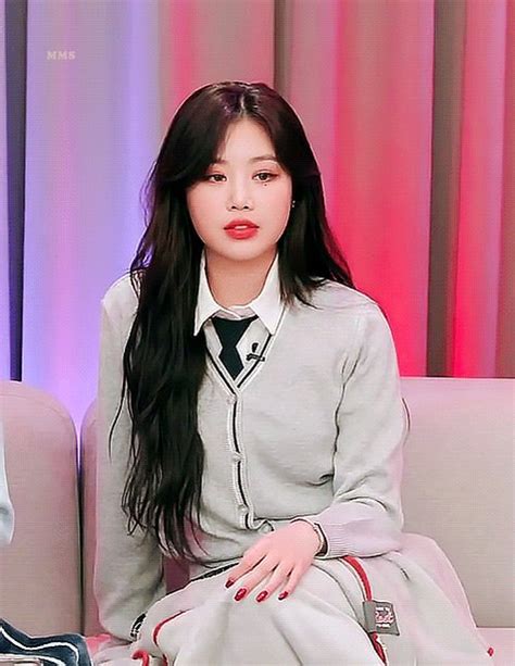 soojin pics soojinpic twitter kpop outfits kpop girls hot sex picture