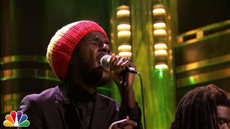 Chronixx Performs Here Comes Trouble On The Tonight Show Jimmy Fallon [video]