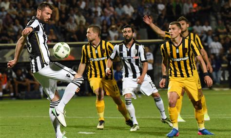 H2h stats, prediction, live score, live odds & result in one place. Aek Athens - Paok Thessaloniki Fc: Betting Preview ...