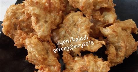 Tambahin sambal merah cocol wih sedap! Resep Keladi goreng/uyen oleh amei - Cookpad