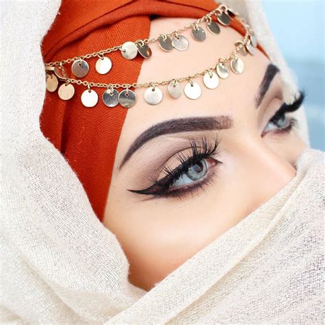 Beautiful Eyes With Hijab Ideias Para Maquilhagem Maquiagem árabe