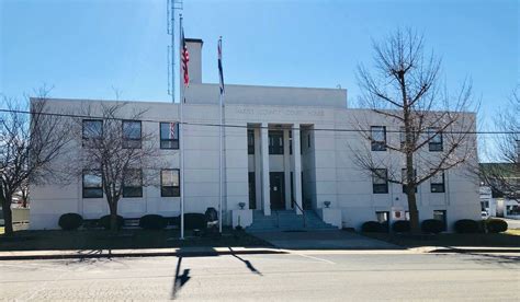 Maries County Courthouse In Vienna Missouri Paul Chandler February