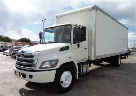 2015 Used Hino 268a 26ft Dry Box Truck Cargo Truck With Liftgate At