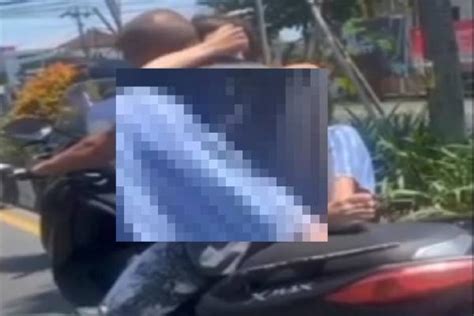 Heboh Sepasang Bule Terekam Mesum Di Atas Motor Di Jalanan Bali