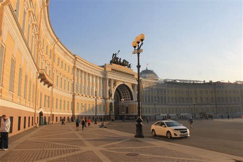 Здание Главного Штаба на Дворцовой Площади Гид по Петербургу 2020