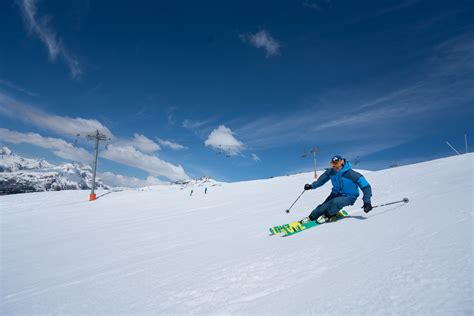 Alpine Skiing Improve Your Technique From 200 € For 5 People Originalps