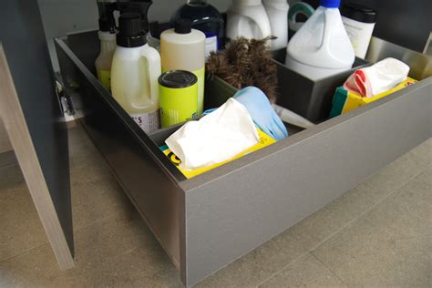 Basic Cleaning Supplies To Have In Your Kitchen