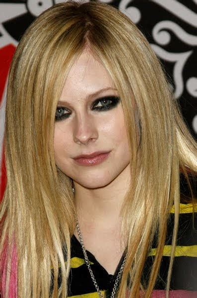 Check spelling or type a new query. Avril Lavigne Hairstyles | cambetamacaubangkok