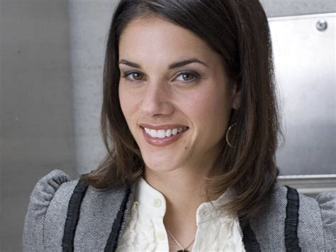 Pictures Of Missy Peregrym