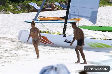 Jennifer Lopez And Alex Rodriguez At The Beach In Turks And Caicos Aznude