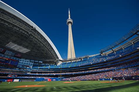 Cn Tower And Skydome