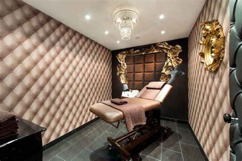 Image Result For Luxury Beauty Salon Interior Design Spray Tan Room