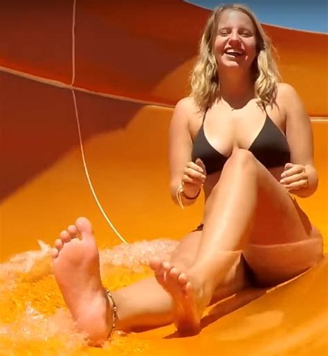 Dee Van Der Zeeuw S Feet Hot Sex Picture