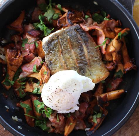 Oft werden kartoffeln in jeglicher variante zum fisch gereicht: Die Foodtruckerin: Dorschfilet an Pfifferlingen als Rezept ...