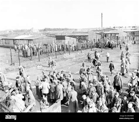 La Seconde Guerre Mondiale Camp De Prisonniers De Guerre Allemagne