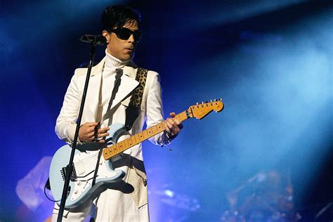 Prince's Family Planning Memorial to Take Place 'In the Near Future' | Billboard