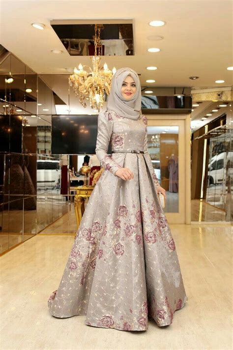 Latest Fancy Party Wear Hijab Gown Tesettürlü Elbise Müslüman Modası Müslüman Elbisesi