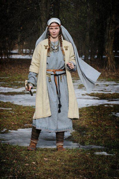 Medieval Slavic Costume Of Ancient Russia Krivichi Medieval