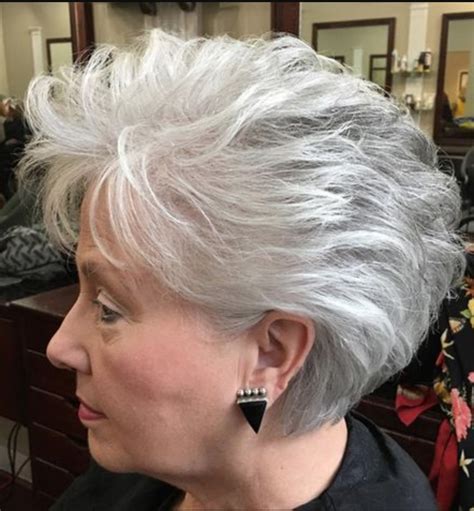 Short Hairstyles For Older Women Over 506070 Gorgeous Gray Hair