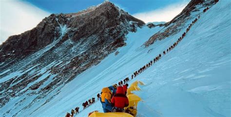 Seorang Lagi Pendaki Maut Di Everest Harian Metro