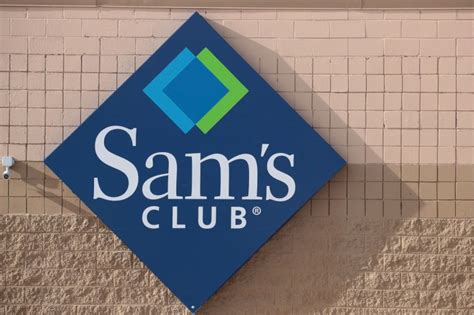 What Benefits Does Sams Club Auto Program Provide