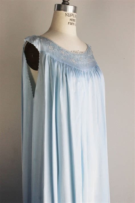 Vintage 1960s Blue Nightgown Toadstool Farm Vintage