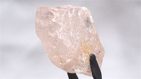 Largest Pink Diamond In 300 Years Found In Angola Liberia Public Radio