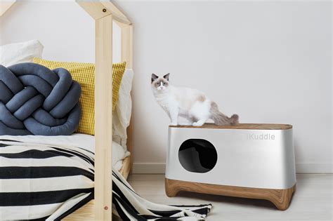 Fully Automated Ikuddle Smart Kitty Litter Box Launches On Kickstarter