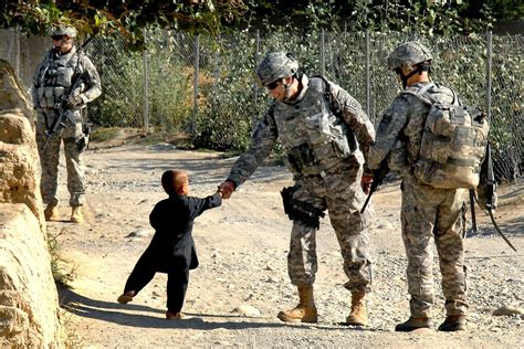 Baby boy wallpapers hd download for desktop & mobile. US Army Shake Hand with Little Boy | HD Wallpapers