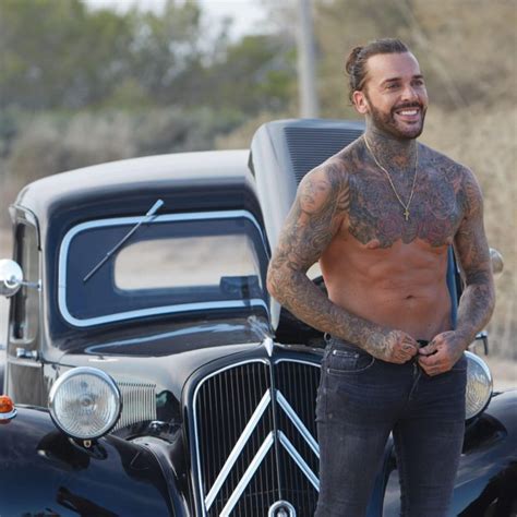 TOWIEs Pete Wicks Sizzles In Muscle Popping Near Naked Photos For His