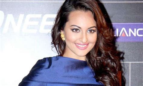 Sonakshi Sinha Says Taking Challenging Roles Was Her Resolution This