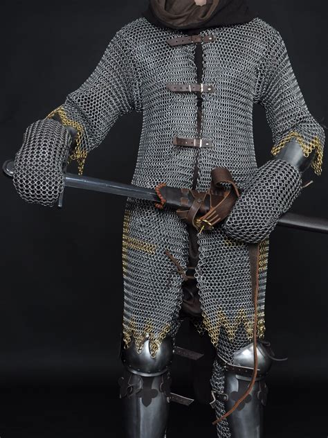 Hauberk With Forward Fastenings Types Of Armor Medieval Armor