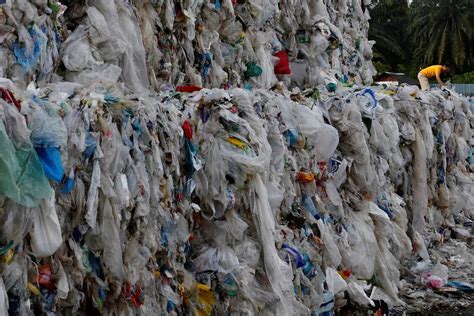 Malaysia Permits Import Of Us Plastic Waste Shipment After It Passes