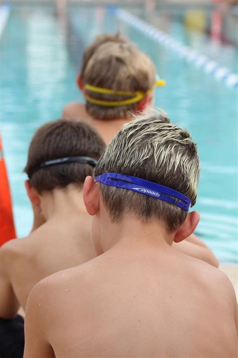 How To Protect Your Hair From Chlorine Myswimpro