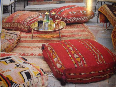 Get started today on your new dinnette cushions and covers, replacemtent rv bench cushion or seat cushions. Kilim floor cushions, kilim rugs and vintage silver tables. | Home trends, Floor cushions ...