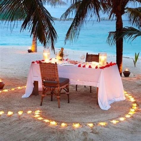 Romantic Dinner For 2 Beach Dinner Romantic Beach Candle Light Dinner